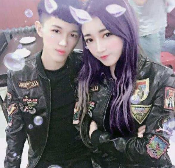 牌牌琦与小伊伊婚礼现场照片，2019年7月