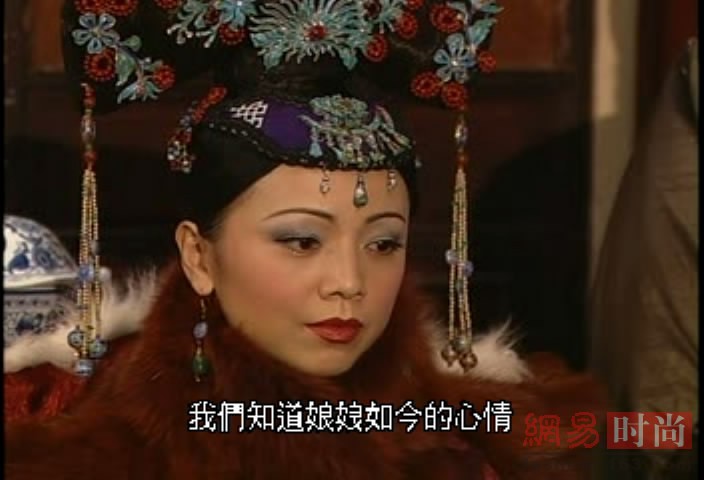 邓萃雯《金枝欲孽》如妃经典回眸剧照与江华近况生活照拼图